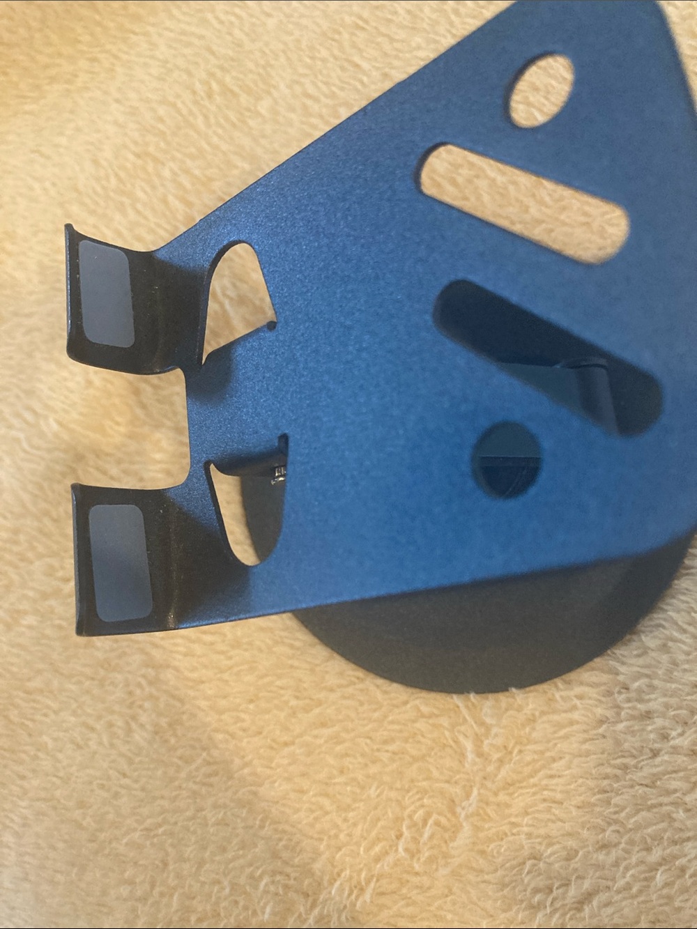 Universal Black Adjustable Phone and Tablet Stand - Picture 4 of 4